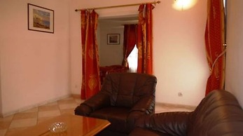 El Biar Hotel