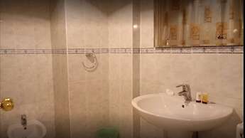 El Biar Hotel