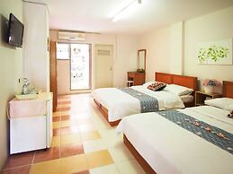 Thanapa Mansion - Hostel