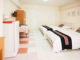 Thanapa Mansion - Hostel
