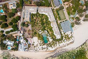 Billionaire Beachfront Apartments