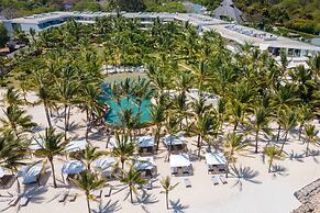 Billionaire Beachfront Apartments