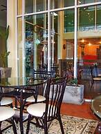 Lodge 61 Bed & Breakfast