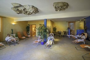 Hotel Oasis Loipersdorf