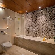 Godwin Candolim, Goa