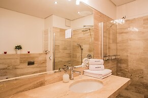 Exclusive Apartments | Warsaw City Centre
