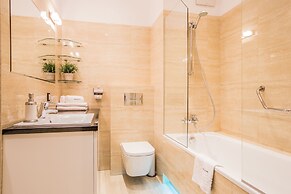 Exclusive Apartments | Warsaw City Centre