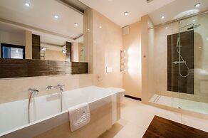 Exclusive Apartments | Warsaw City Centre