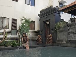 Suardana Inn's