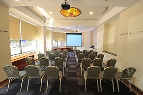 Crystal Palace Hotel