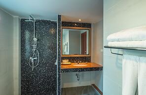 Lanta Sand Resort & Spa