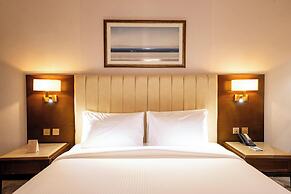 Luxe Avenue Hotel