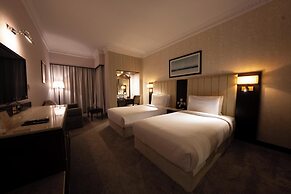 Luxe Avenue Hotel