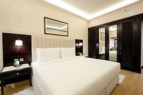 Luxe Avenue Hotel