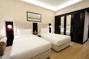 Luxe Avenue Hotel