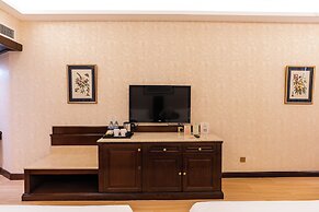 Luxe Avenue Hotel