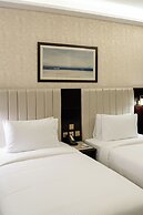 Luxe Avenue Hotel