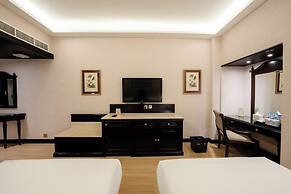 Luxe Avenue Hotel