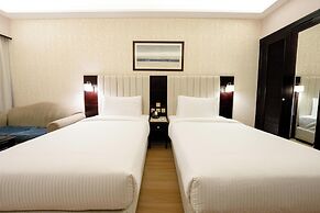 Luxe Avenue Hotel