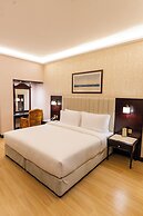 Luxe Avenue Hotel