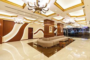 Luxe Avenue Hotel