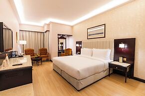 Luxe Avenue Hotel