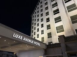 Luxe Avenue Hotel