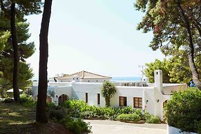 Marpunta Resort