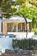 Marpunta Resort