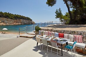 Marpunta Resort