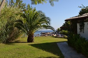 Marpunta Resort