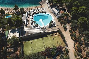 Marpunta Resort