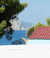 Marpunta Resort