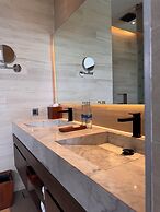 Hotel Komune and Beach Club Bali
