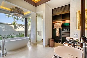 Banyan Tree Lang Co