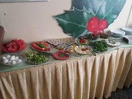 Kleopatra Bebek Hotel