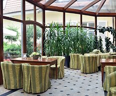 Park Hotel