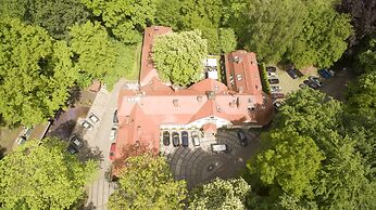 Park Hotel