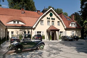 Park Hotel