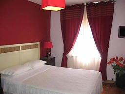 Residencia Pedra Antiga