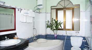 La Suisse Hotel