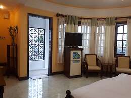 La Suisse Hotel