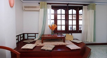 La Suisse Hotel