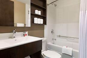 Microtel Inn & Suites by Wyndham Estevan