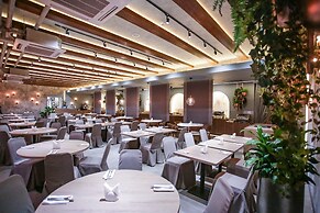 Vedensky Hotel