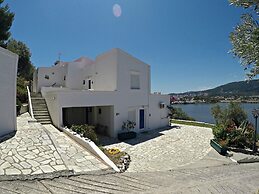 Villa Ariadni