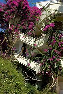 Hotel Pataros
