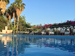 Hotel Pataros