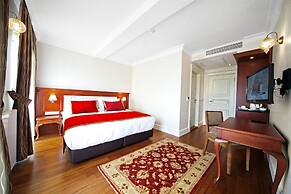 Aren Suites