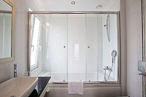 Aren Suites